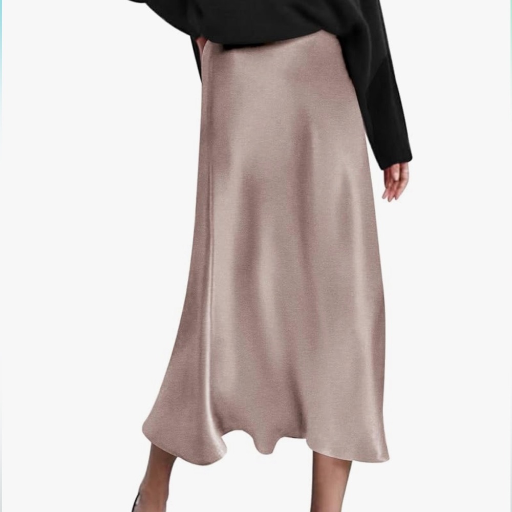 Slip skirt midi length